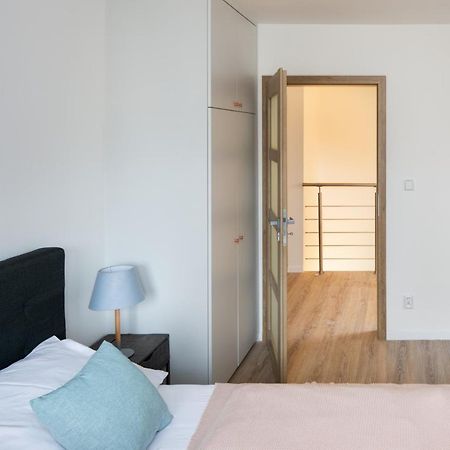 Minimalistic House In Vinohrady By Prague Days Villa Exterior photo